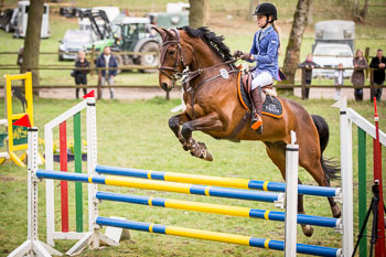 Stechen A-Springen Stechen A-Springen
