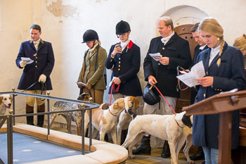35 - Hounds go to church 35 - Hounds go to church