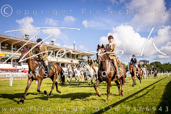 04 - Meutearbeit Horner Rennbahn