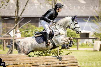 23 - Harburg Stilgeländeritt E - I. Abteilung