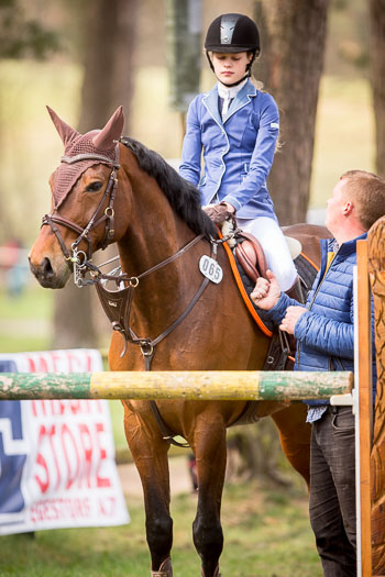 Stechen A-Springen Stechen A-Springen