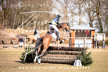 03 - Geländepferdeprüfung A